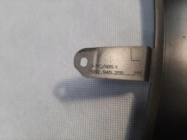 Porsche 911 992 Garniture de Hayon OEM 992945255 image 9