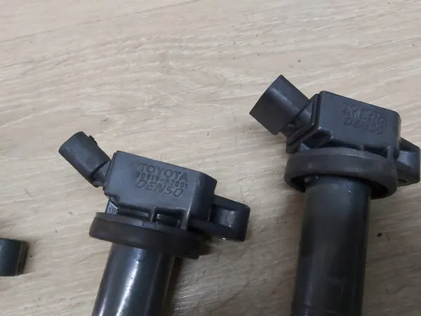 Bobina de ignição Toyota 90919A2001 image 2