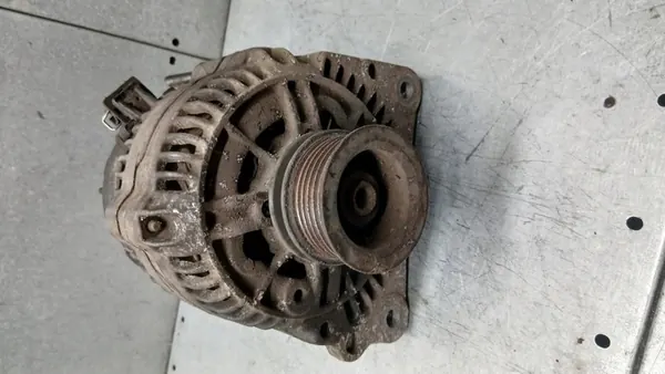 Vaihtovirtageneraattori Audi A3 8L 1.8B 037903025C image 4