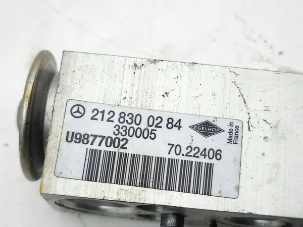 Soupape d'expansion climatisation Mercedes-Benz OEM 2128300284 image 8