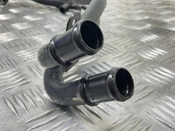 VW Touareg II 3.0 TDI Vesiletkut image 5