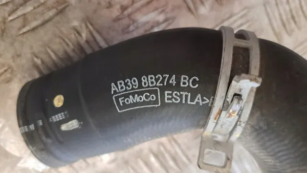 FORD TRANSIT 3.2 TDCI Waterthermostaat Slangen image 4