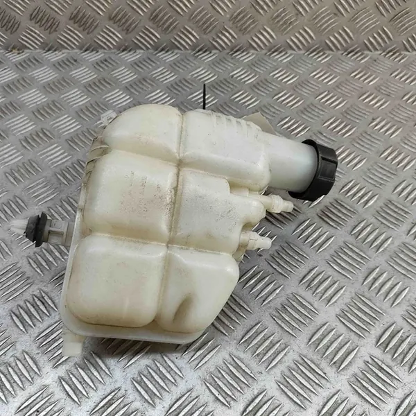 Tanque de expansão BMW F39 F40 F45 F46 F48 F54 F60 7617362 image 2