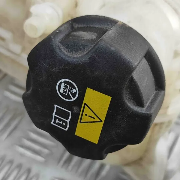 Tanque de expansão BMW F39 F40 F45 F46 F48 F54 F60 7617362 image 5