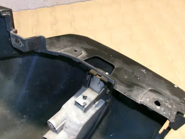 Oikea takakulmapaneeli OEM 6410A218 Peugeot 4007 image 10