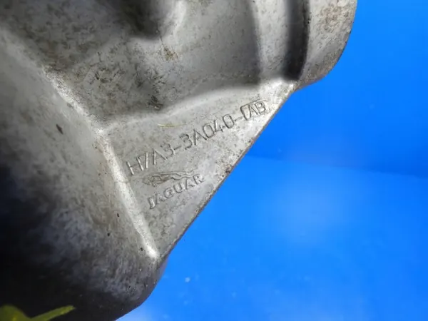 Support de Demi-arbre Jaguar H7A33A040AB image 3