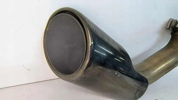 Ponta de escape esquerda Audi Q7 II image 2