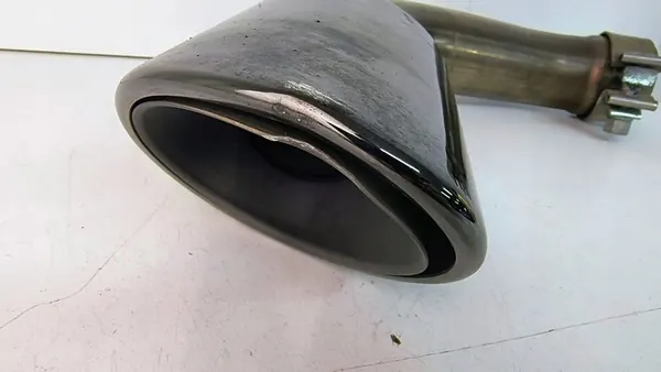 Ponta de escape esquerda Audi Q7 II image 5