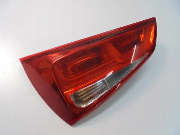 AUDI A1 8X0 Luz Trasera Izquierda LED Hatchback 10-18 image 3
