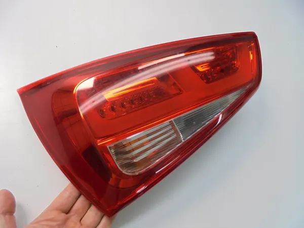 AUDI A1 8X0 Luz Trasera Izquierda LED Hatchback 10-18 image 4