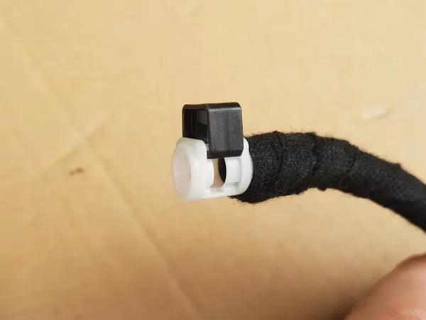 Johdotus - Takaluukun asennus / Audi A6 C6 Avant / 4F9971726G image 4