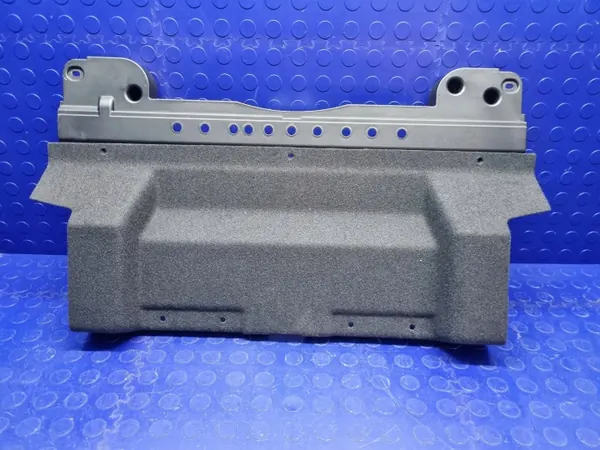 Funda de maletero Audi A5 F5 OEM 8W7863373A - Usado image 2