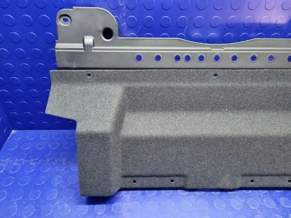 Funda de maletero Audi A5 F5 OEM 8W7863373A - Usado image 6