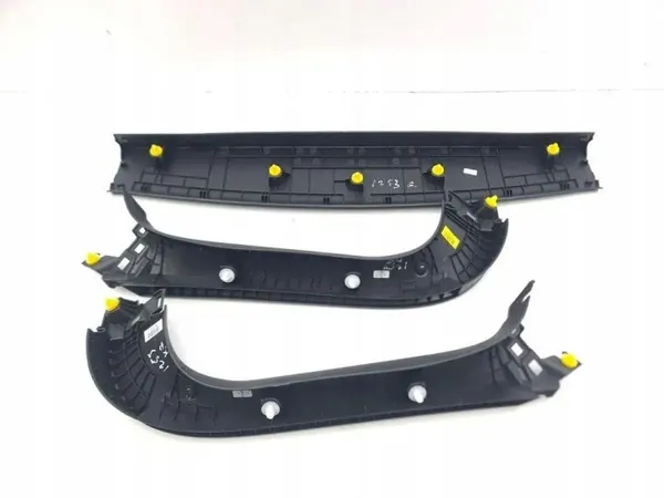 Garniture Hayon Kia Niro 2024 OEM 81720AT000 image 3