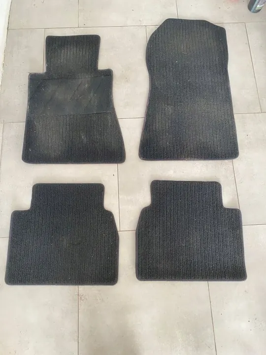Kit tapis OEM SDV10444 pour Mercedes W201 190 image 2