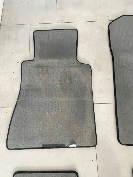 Kit tapis OEM SDV10444 pour Mercedes W201 190 image 9