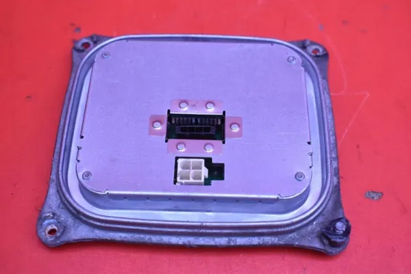 Xenon Ballast OEM 130732915301 Höger Sida Renault image 6