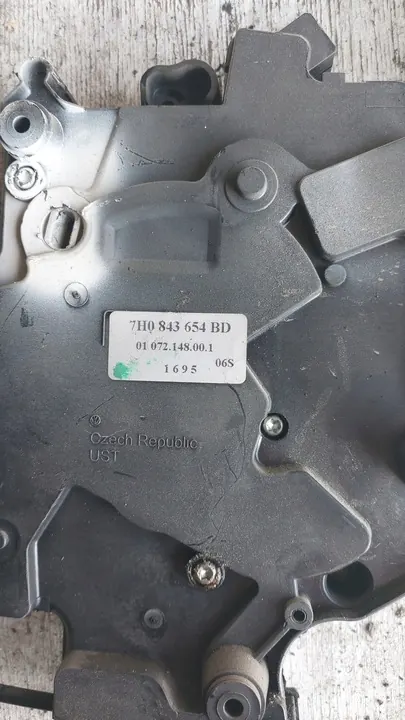 VW TRANSPORTER T5 Bakre högra dörrlås 7H0843654BD image 2