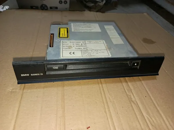 Reproductor CD OEM 6902818 para BMW E39 1995-2000 image 2