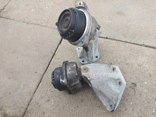 Motorsteun Links BMW F01 XDRIVE image 2