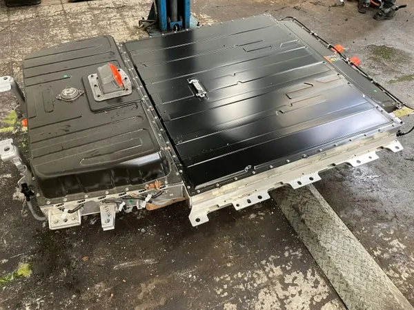 Batterie Renault OE 295100455R 45Ah État Utilisé image 5