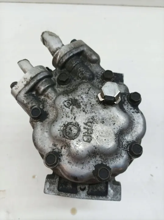 Compresseur climatisation OEM 3M5H-19D629-GD Ford C-MAX image 3