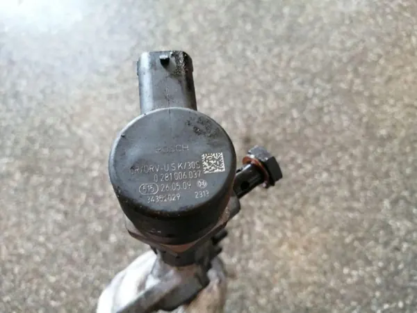 OEM 314002F000 Rail de inyección para Hyundai IX35 2.0L Diesel image 5