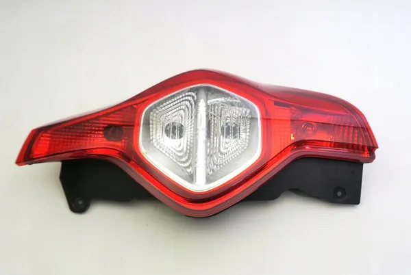 DACIA LODGY 2012 - Bakljus + Insats Höger OE image 5