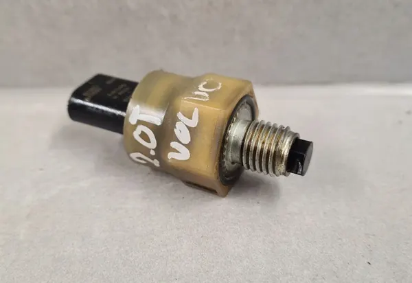 Capteur de pression d'huile OEM 32242805 pour 2.0 Turbo T5/T6 image 2