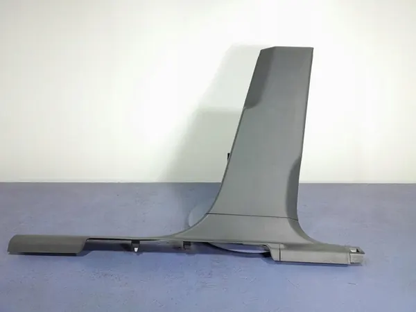 SKODA KODIAQ I CACHE DE PILIER DROIT 565867282B image 1