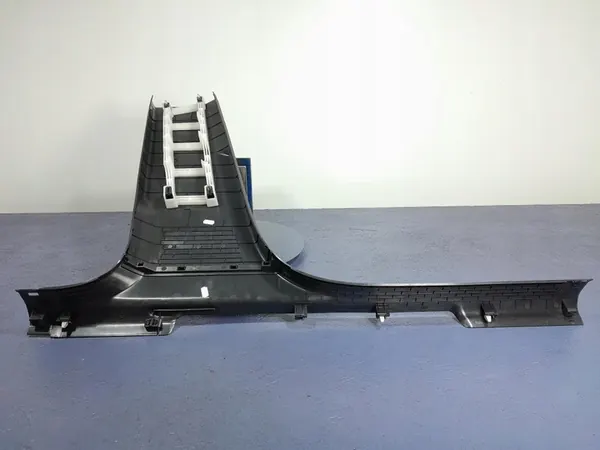 SKODA KODIAQ I CACHE DE PILIER DROIT 565867282B image 8