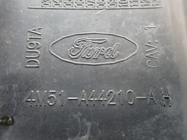 Spoiler Traseiro Ford Focus II MK2 Luz de Parada 4M51-A44210-AH image 5