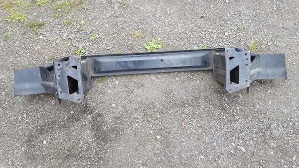 MERCEDES VITO 639 Framskärmsbalk OEM 6396201434 image 6