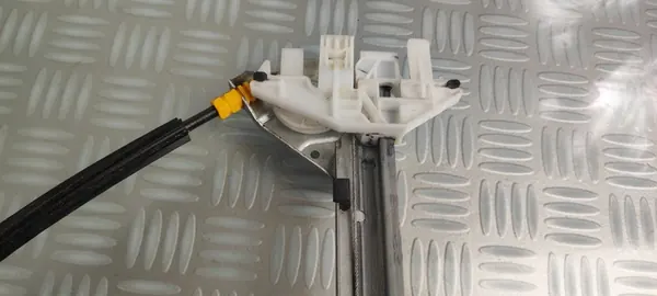 Motor do elevador de vidro esquerdo dianteiro PEUGEOT 406 LIFT image 7