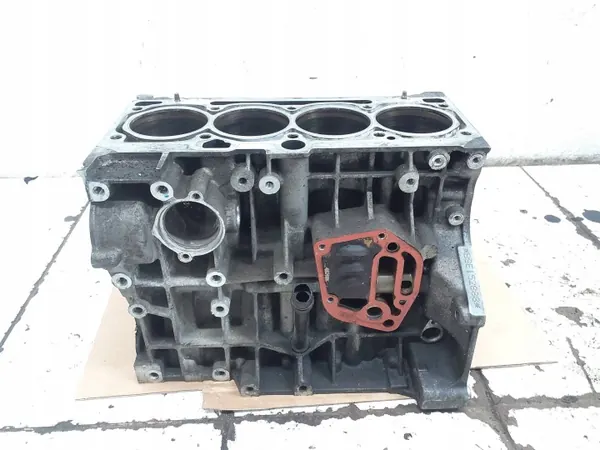 Bloco motor usado OEM BSE para Volkswagen Golf V 2006 image 2