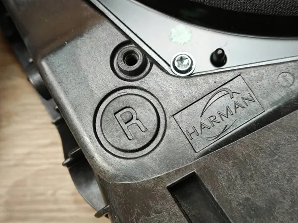 Rechter Tieftöner OEM 2622472 für BMW 8er Reihe image 6
