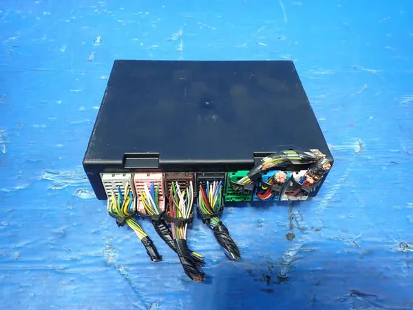 Module de confort Opel Adam Corsa E 13587649 image 2