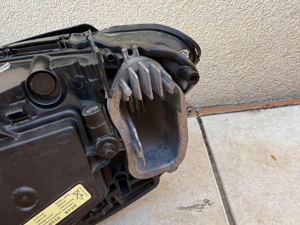 BMW 7 F01 Dynaaminen Xenon Oikea Ajovalaisin Täydellinen OEM image 10