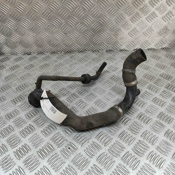 Jäähdytysputki VW PASSAT B7 2.0L diesel 2012 3AA122101G image 2