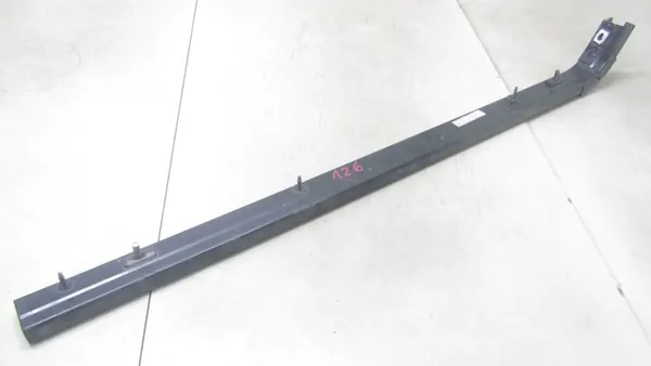 Rail Guide Porte Droit OEM 116/126 Trafic III image 3