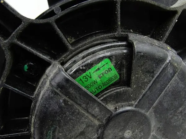 Wasserkühler Lüftergehäuse OEM 2102035260 - SsangYong image 6