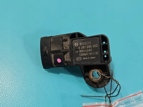 Air Pressure Sensor Mitsubishi Space Star II 12 - OEM 0261230358 image 5