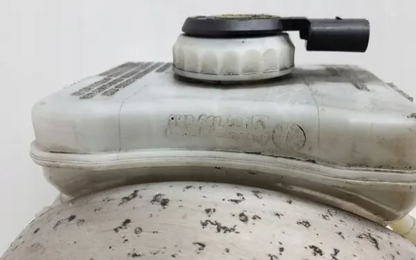 Audi OE A6 S6 C7 Rembekrachtiger 4G2612103G image 4