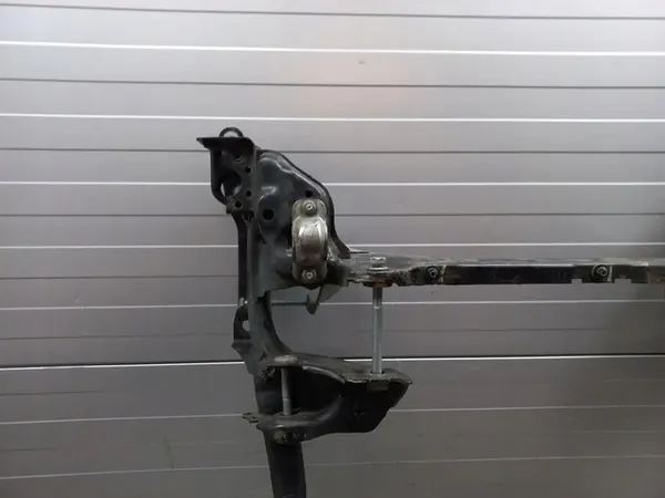 Audi A8 S8 D4 Sottoscocca Anteriore image 4