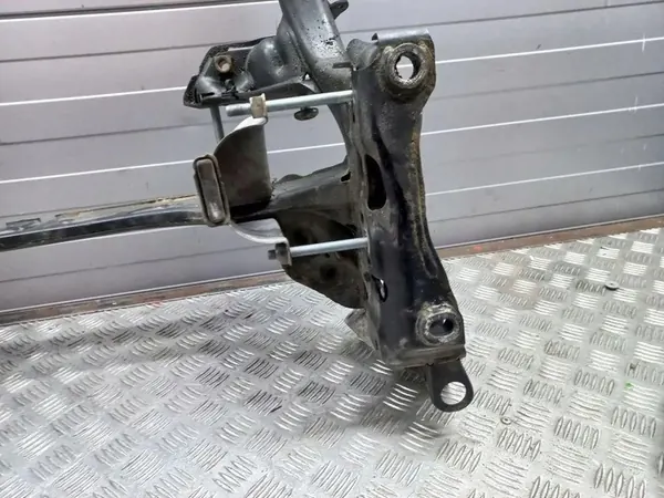 Audi A8 S8 D4 Sottoscocca Anteriore image 8