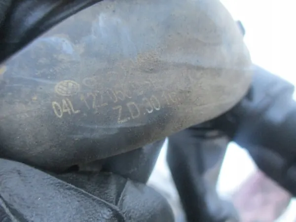 Carcasa termostato OEM 04L121026AE para 1.6/2.0 TDI image 9
