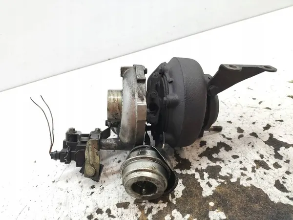 Turbocompresor BMW Serie 5 IV E39 image 3