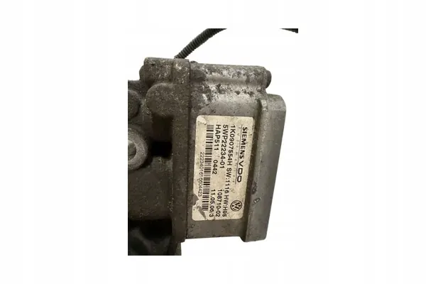 Bakaxelns differentialmotor vänster VW Passat B6 OEM 21933609 image 5