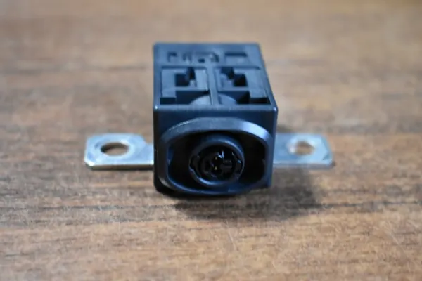Audi OE 4N0915519 Batteriesicherung Pyrotechnisch image 2