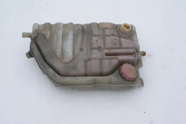 Mercedes koelvloeistof expansievat OEM A 970 500 04 49 image 4